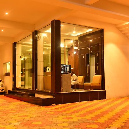 Hotel Four Seasons Velankanni Eksteriør billede